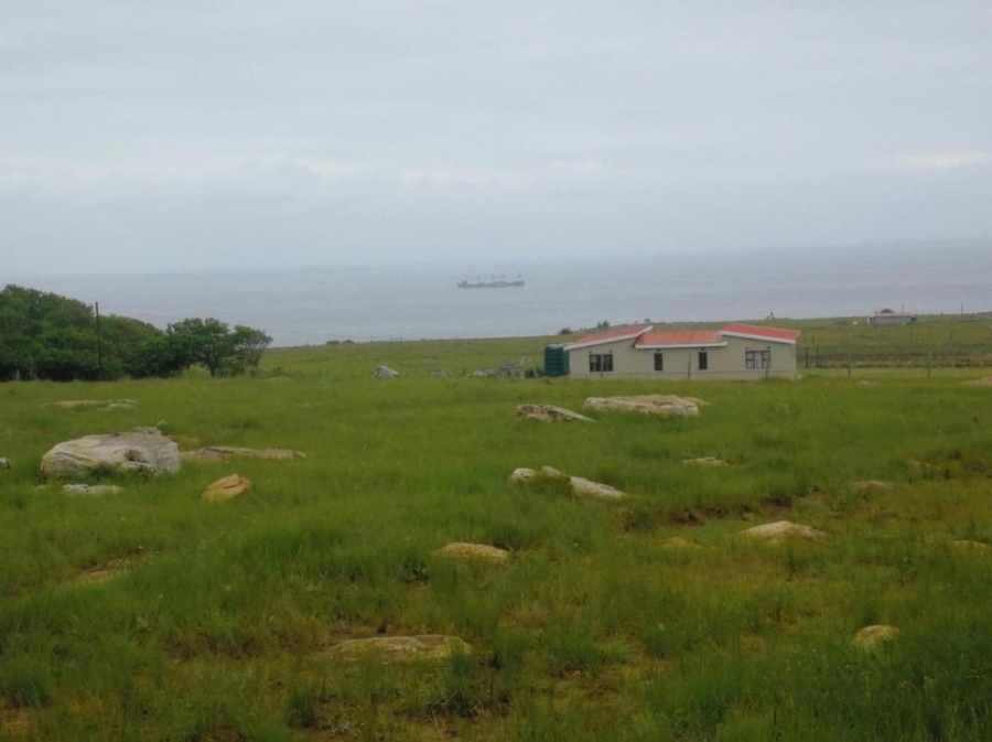 To Let 4 Bedroom Property for Rent in Lusikisiki Eastern Cape